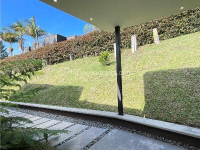 Casa de 3 alcobas en venta en Las Palmas, Medellín, 375 m² · foto 19 de 20