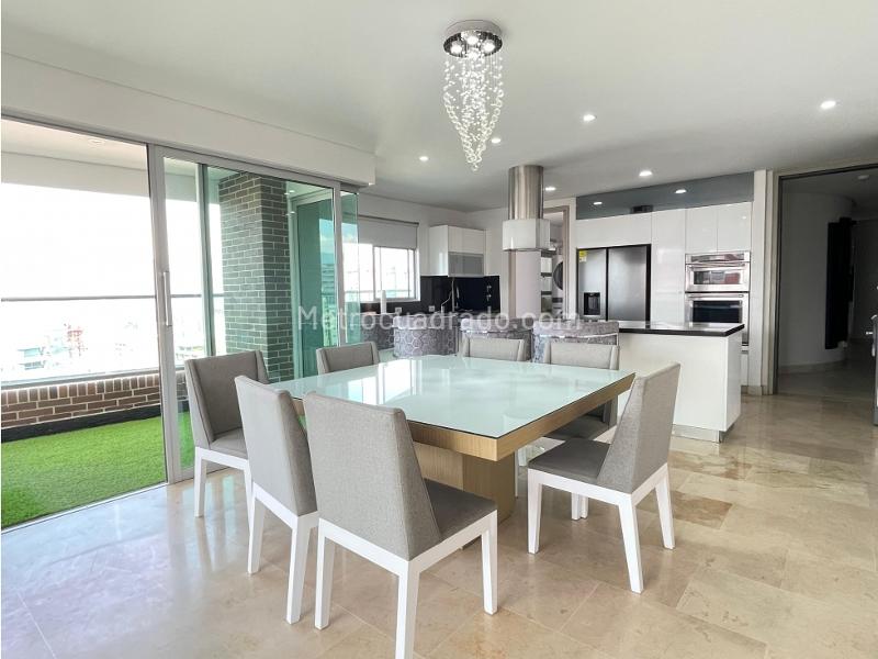 2BR Furnished Apartment in Castropol