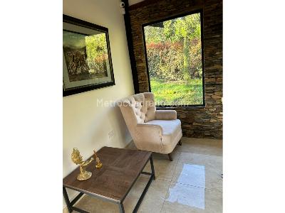 Casa de 5 alcobas en venta en Santa Elena, Medellín, 300 m² · foto 12 de 20