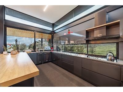 Casa de 3 alcobas en venta en Las Palmas, Medellín, 400 m² · foto 7 de 20