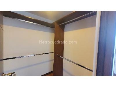 Apartamento de 3 alcobas en arriendo en Castropol, Medellín, 126 m² · foto 11 de 17
