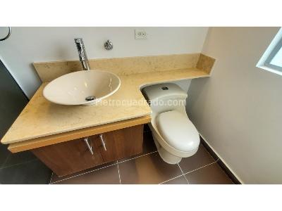 Apartamento de 3 alcobas en arriendo en Castropol, Medellín, 126 m² · foto 14 de 17