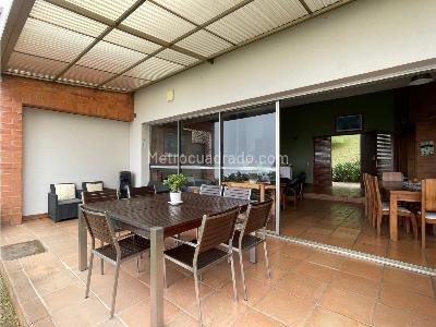 Casa de 4 alcobas en venta en Las Palmas, Medellín · foto 11 de 20