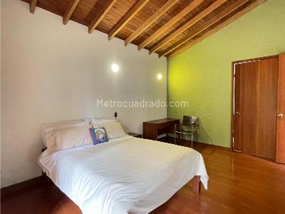 Casa de 4 alcobas en venta en Las Palmas, Medellín · foto 16 de 20
