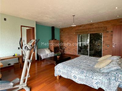 Casa de 4 alcobas en venta en Las Palmas, Medellín · foto 17 de 20