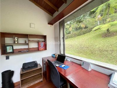 Casa de 4 alcobas en venta en Las Palmas, Medellín · foto 19 de 20