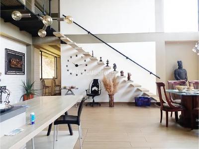 Casa de 4 alcobas en venta en Altos Del Poblado, Medellín · foto 13 de 19