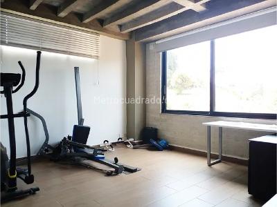 Casa de 4 alcobas en venta en Altos Del Poblado, Medellín · foto 15 de 19