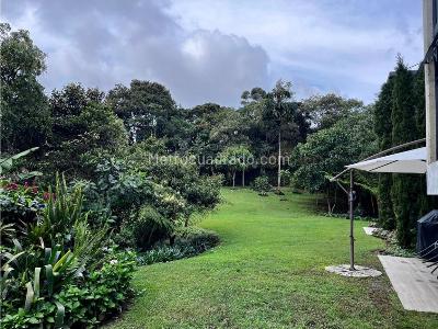 Casa de 3 alcobas en venta en Alto De Las Palmas, Medellín, 650 m² · foto 3 de 20