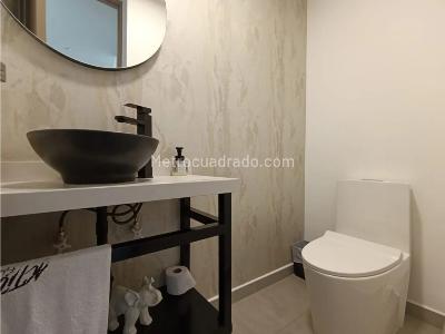 Apartamento de 2 alcobas en venta en El Tesoro, Medellín, 153 m² · foto 15 de 15