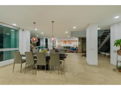 Casa de 5 alcobas en venta en Las Palmas, Medellín, 1000 m² · foto 6 de 18
