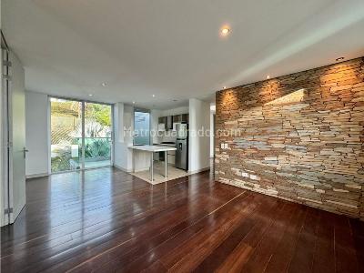 Casa de 5 alcobas en venta en Las Palmas, Medellín, 1000 m² · foto 16 de 18