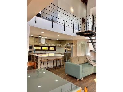 Casa de 3 alcobas en venta en Loma Del Escobero, Medellín, 210 m² · foto 4 de 14