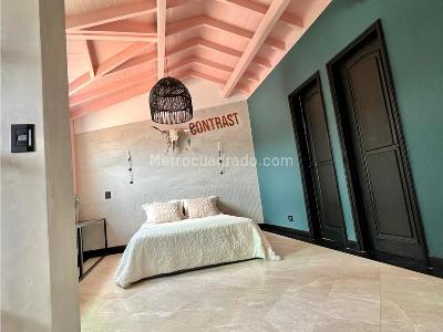 Casa de 5 alcobas en venta en El Poblado, Medellín, 450 m² · foto 11 de 20