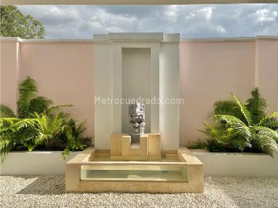 Casa de 5 alcobas en venta en El Poblado, Medellín, 450 m² · foto 16 de 20