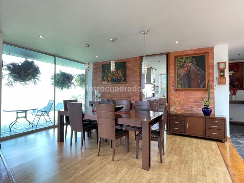 Furnished 5BR House with Jacuzzi in Alto de las Palmas - 9