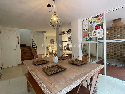 Casa de 3 alcobas en venta en El Tesoro, Medellín, 289 m² · foto 4 de 20