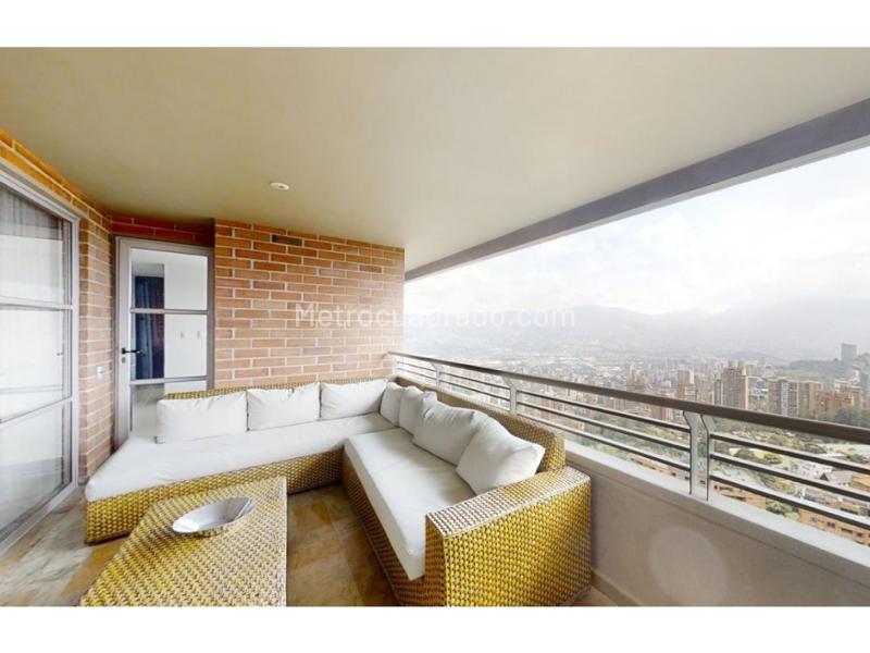 Spacious 3BR Apartment in La Calera - 4