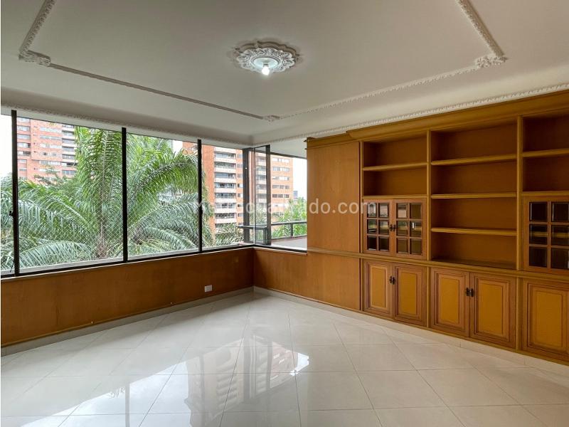 Modern 4BR Apartment in La Tomatera - 8