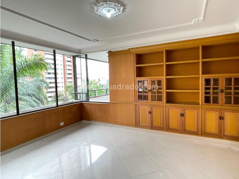 Modern 4BR Apartment in La Tomatera - 9