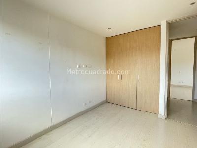 Apartamento de 3 alcobas en arriendo en Santa Maria De Los Angeles, Medellín, 120 m² · foto 4 de 10