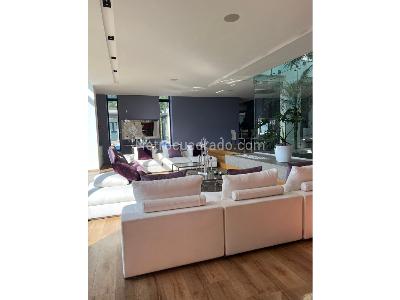 Casa de 5 alcobas en venta en Poblado (Las Palmas), Medellín, 800 m² · foto 9 de 20