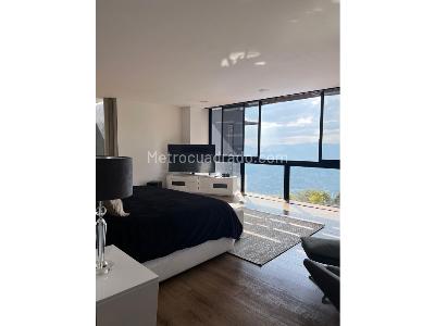Casa de 5 alcobas en venta en Poblado (Las Palmas), Medellín, 800 m² · foto 10 de 20