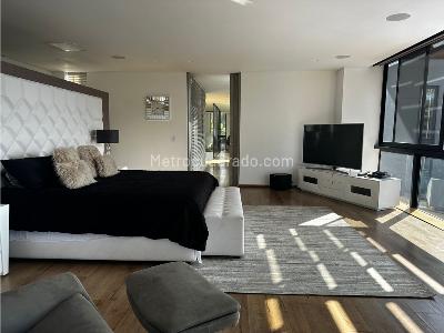 Casa de 5 alcobas en venta en Poblado (Las Palmas), Medellín, 800 m² · foto 12 de 20