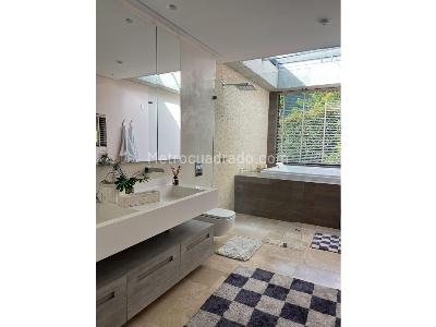 Casa de 5 alcobas en venta en Poblado (Las Palmas), Medellín, 800 m² · foto 20 de 20