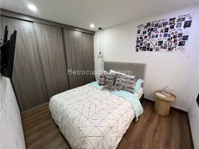 Casa de 2 alcobas en venta en San Lucas, Medellín, 120 m² · foto 5 de 6