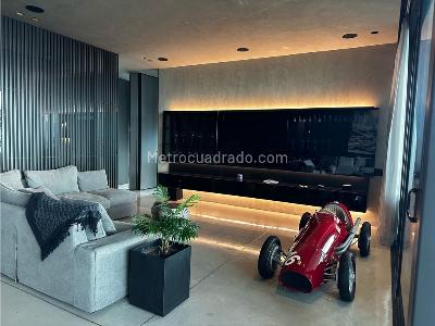 Apartamento de 3 alcobas en venta en Los Balsos, Medellín, 320 m² · foto 11 de 15
