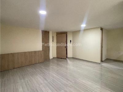Apartamento en venta en El Poblado, Medellín · foto 2 de 20