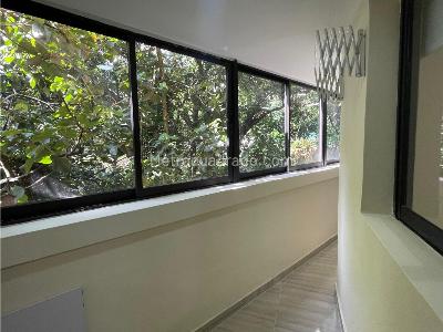 Apartamento en venta en El Poblado, Medellín · foto 8 de 20