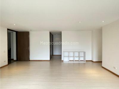 Apartamento de 3 alcobas en venta en Los Parra, Medellín, 128 m² · foto 3 de 17