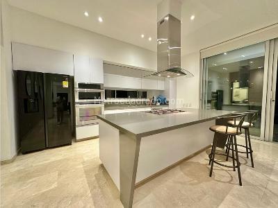 Casa de 5 alcobas en venta en Las Palmas, Medellín, 1800 m² · foto 13 de 20