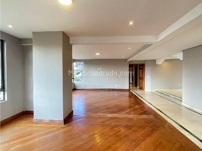 Apartamento de 3 alcobas en venta en Los Parra, Medellín, 215 m² · foto 7 de 20