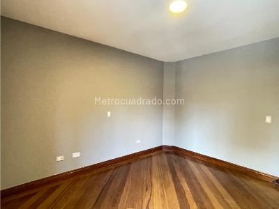 Apartamento de 3 alcobas en venta en Los Parra, Medellín, 215 m² · foto 9 de 20