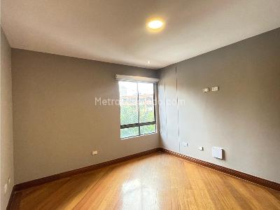 Apartamento de 3 alcobas en venta en Los Parra, Medellín, 215 m² · foto 16 de 20