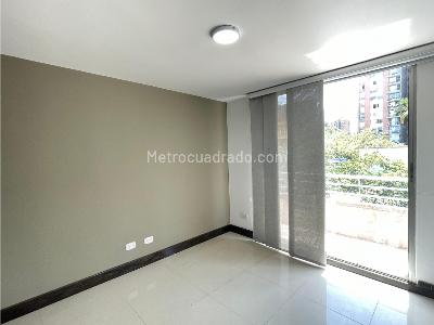 Apartamento de 3 alcobas en venta en Castropol, Medellín, 155 m² · foto 7 de 18