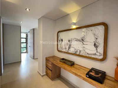 Apartamento de 4 alcobas en venta en La Inferior, Medellín, 230 m² · foto 13 de 20