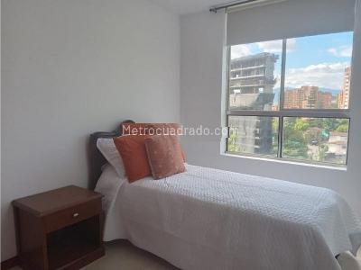 Apartamento de 3 alcobas en arriendo en Santa Maria De Los Angeles, Medellín, 82 m² · foto 5 de 12