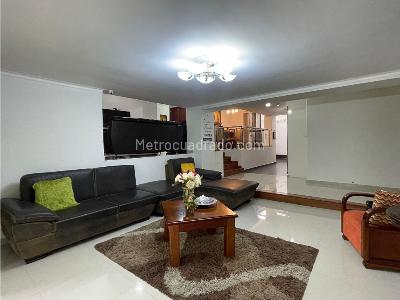 Apartamento de 4 alcobas en venta en Castropol, Medellín, 200 m² · foto 4 de 20