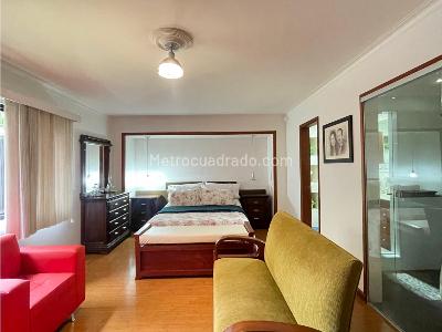 Apartamento de 4 alcobas en venta en Castropol, Medellín, 200 m² · foto 11 de 20