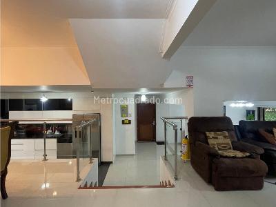 Apartamento de 4 alcobas en venta en Castropol, Medellín, 200 m² · foto 14 de 20