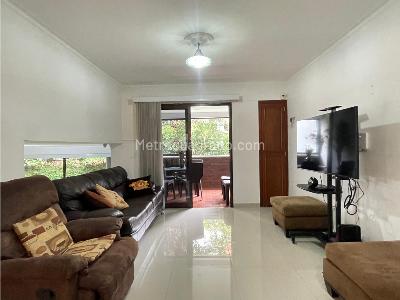 Apartamento de 4 alcobas en venta en Castropol, Medellín, 200 m² · foto 16 de 20