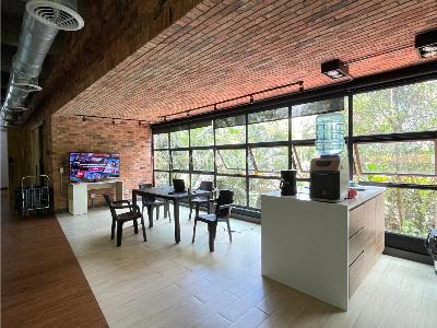 Apartamento de 4 alcobas en venta en Las Lomas, Medellín, 300 m² · foto 9 de 13