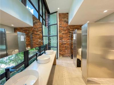 Apartamento de 4 alcobas en venta en Las Lomas, Medellín, 300 m² · foto 13 de 13