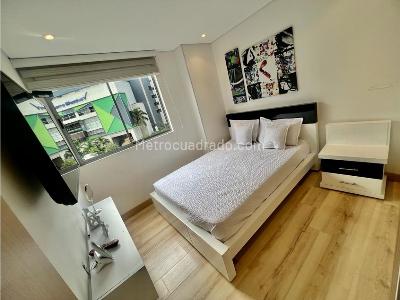 Apartamento de 3 alcobas en arriendo en Poblado (Castropol), Medellín, 90 m² · foto 5 de 10