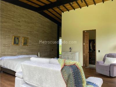 Casa en arriendo en El Retiro, Medellín · foto 9 de 18