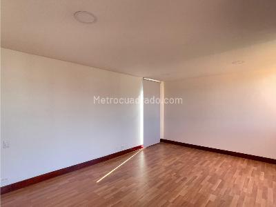 Apartamento de 4 alcobas en venta en La Calera, Medellín, 380 m² · foto 7 de 18